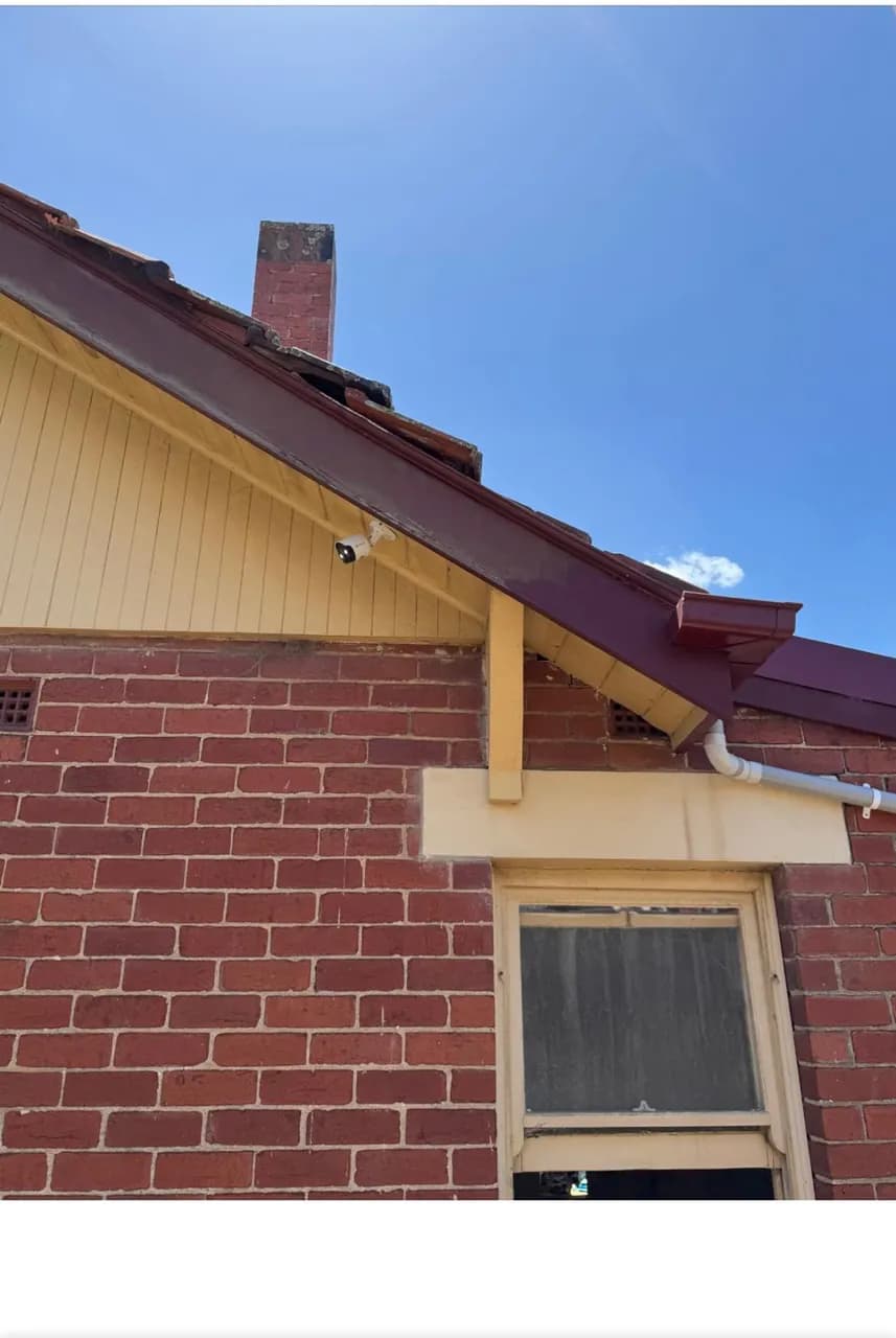 New Colorbond Gutter & Downpipe in Glenroy, Melbourne
